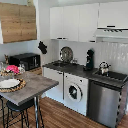 T2 A Apartment *